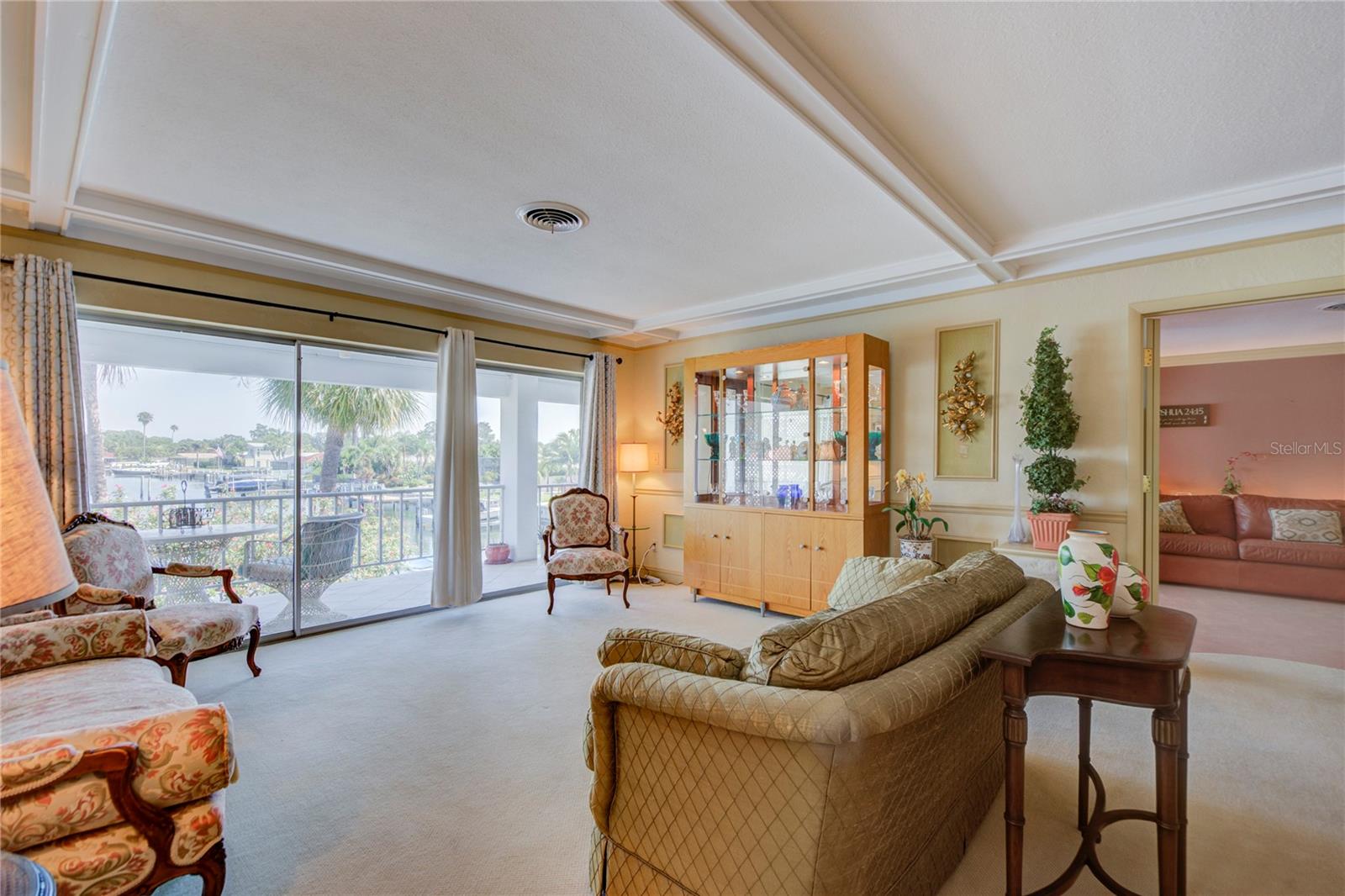 Image 21 of 48 For 3717 46th Avenue S 11