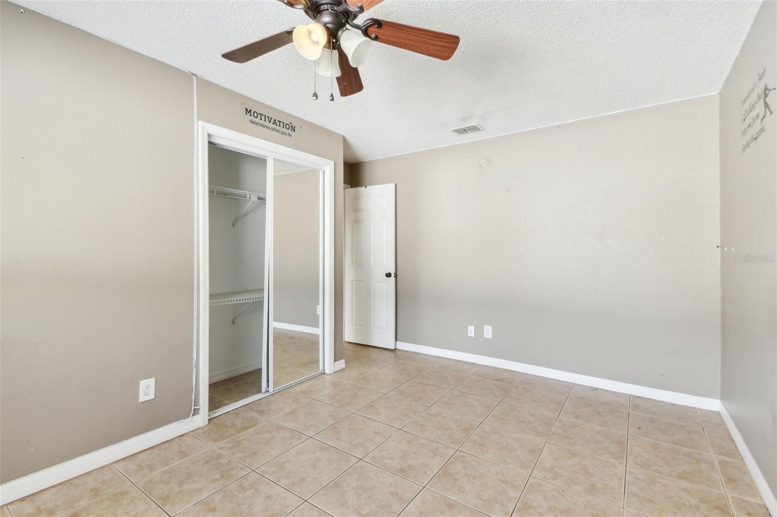 Image 24 of 79 For 11304 Plumtree Court