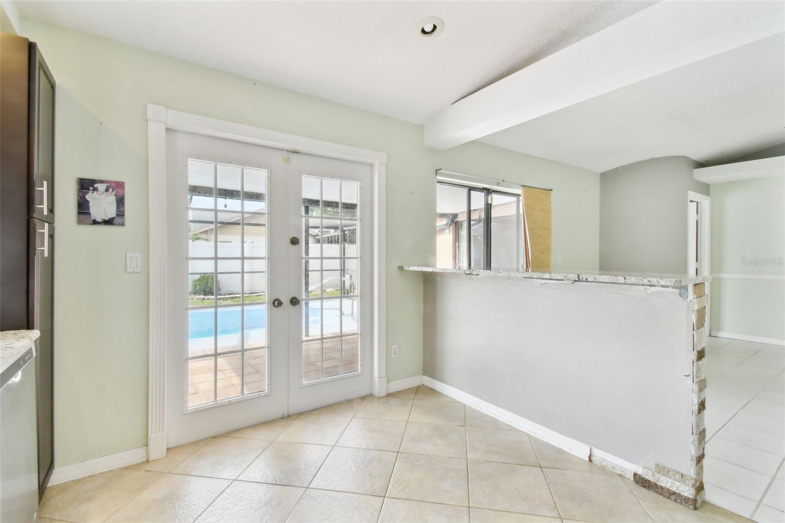 Image 37 of 79 For 11304 Plumtree Court