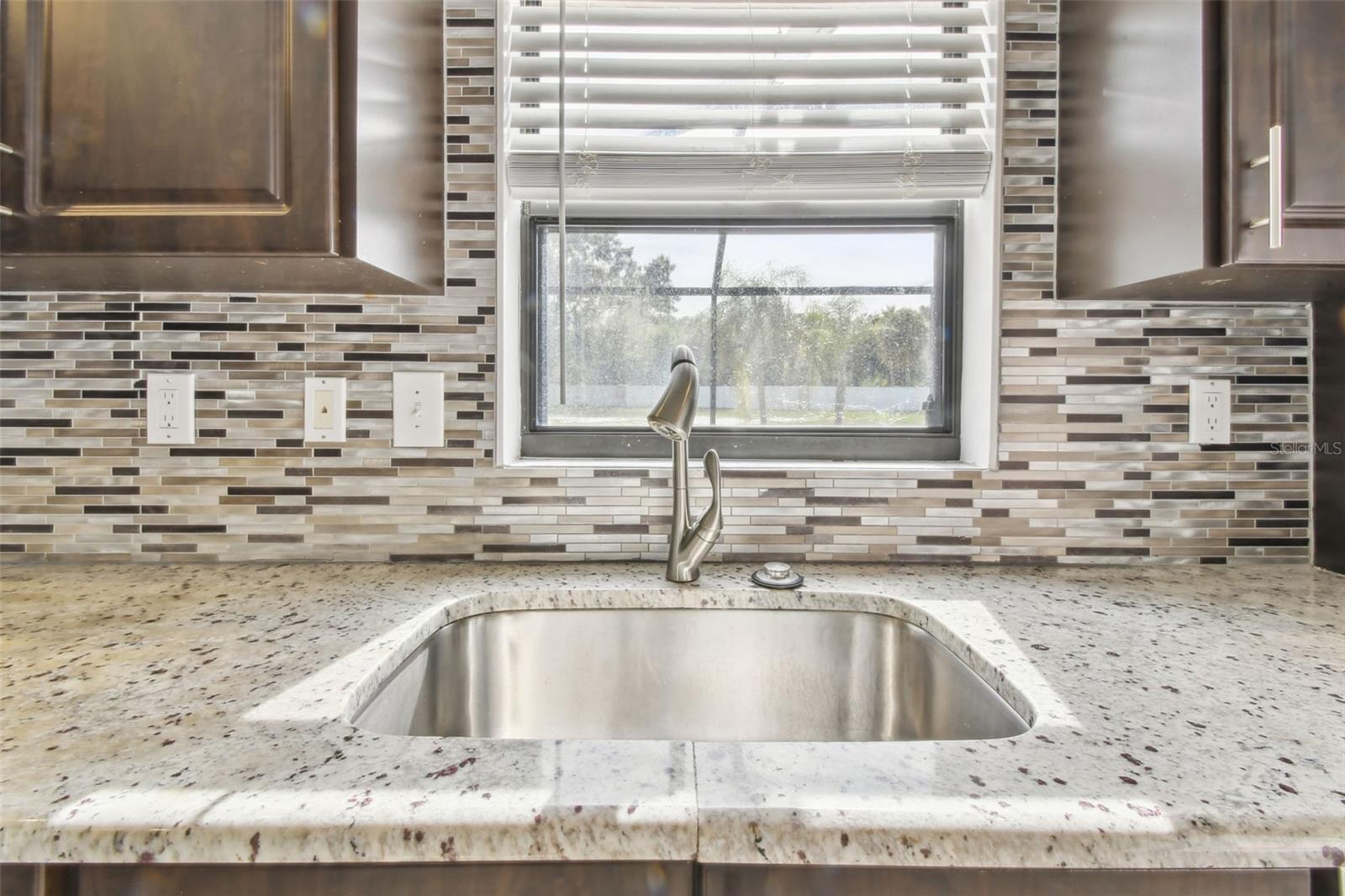 Image 40 of 79 For 11304 Plumtree Court