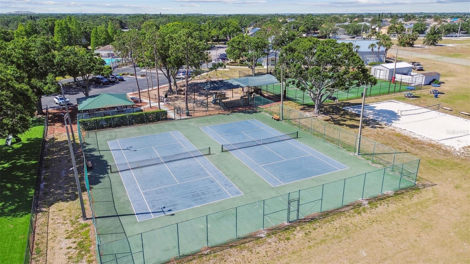 Image 55 of 79 For 11304 Plumtree Court