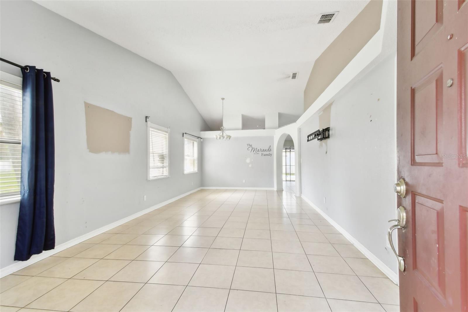 Image 8 of 79 For 11304 Plumtree Court