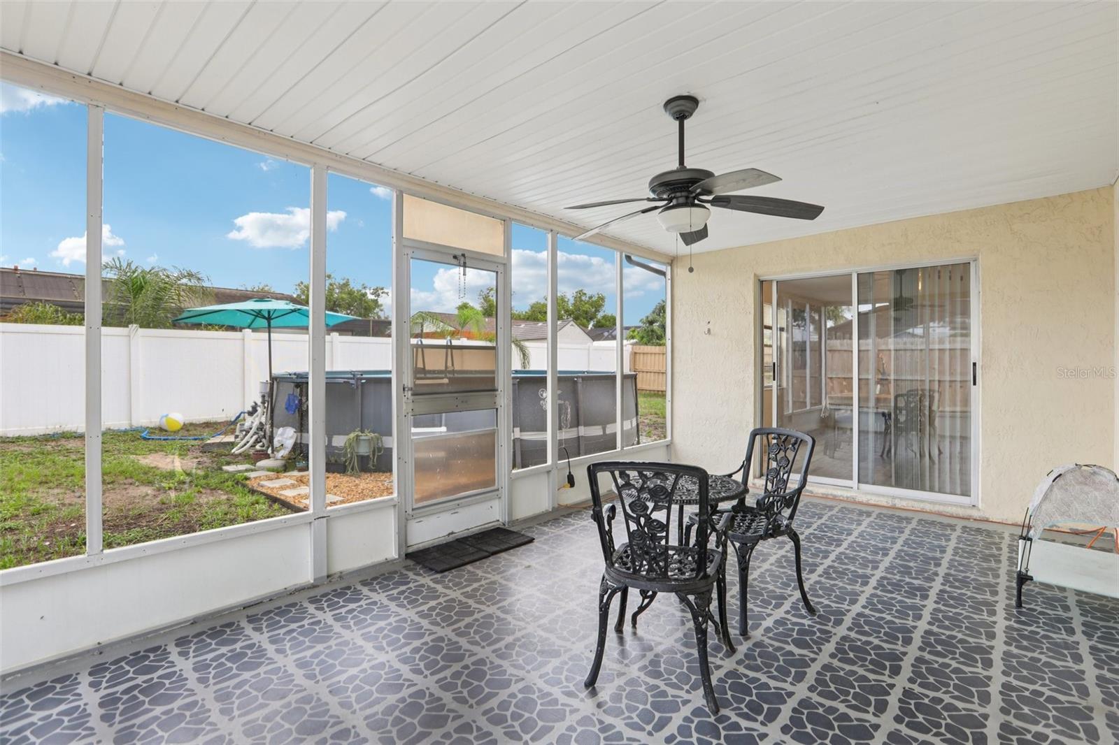 Listing photo id 23 for 11301 Possum Trail
