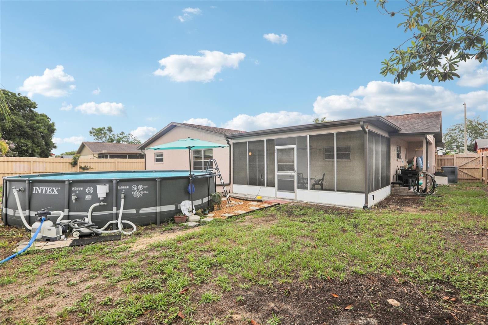 Listing photo id 2 for 11301 Possum Trail