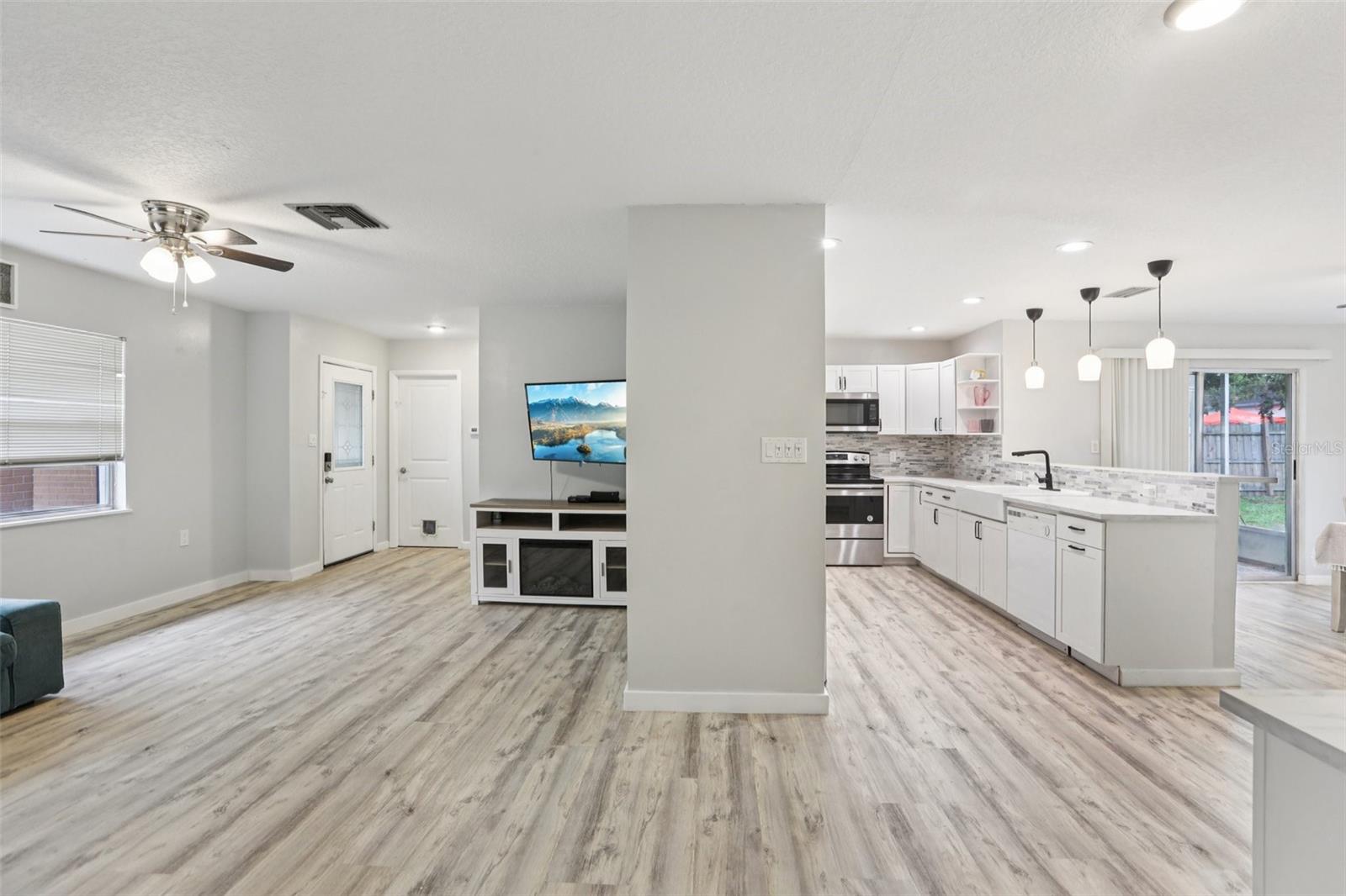 Listing photo id 5 for 11301 Possum Trail