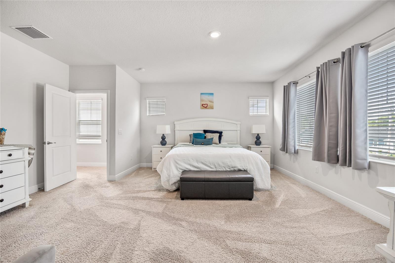 Image 23 of 49 For 3236 19th Street N