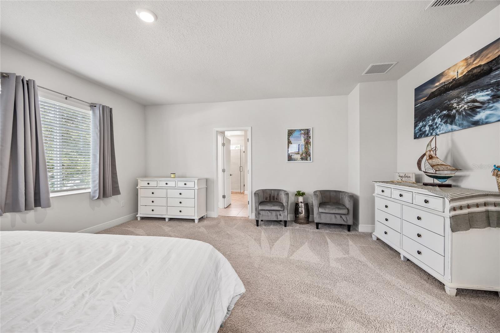 Image 24 of 49 For 3236 19th Street N