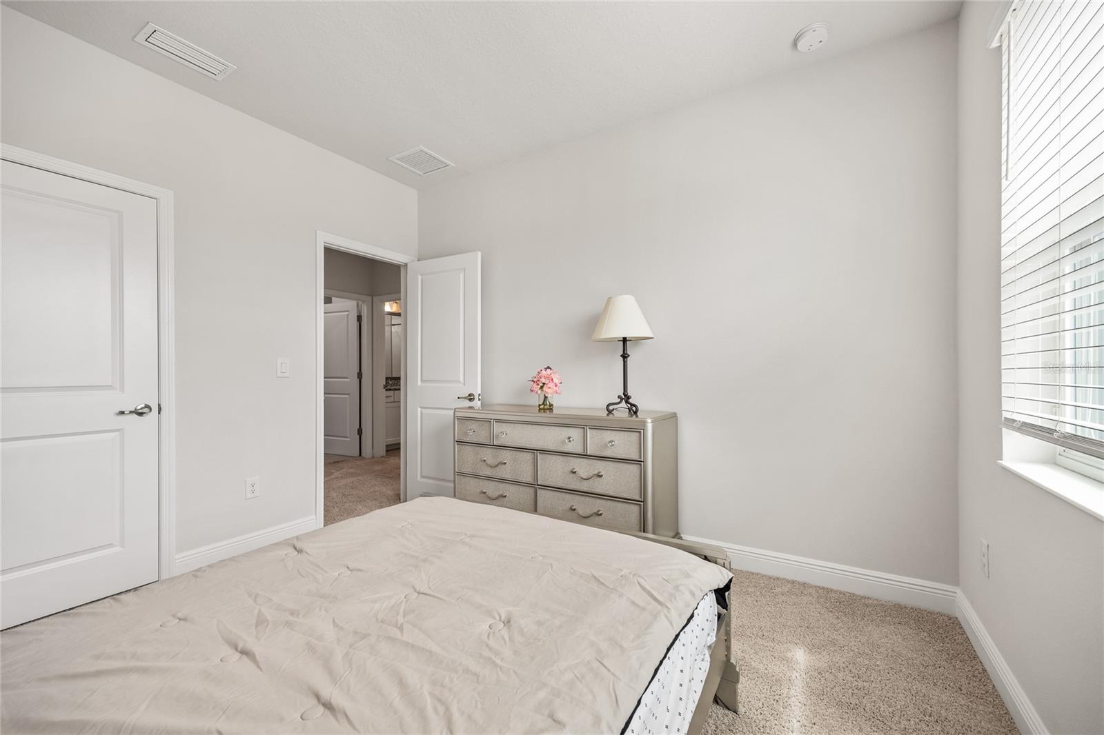 Image 33 of 49 For 3236 19th Street N