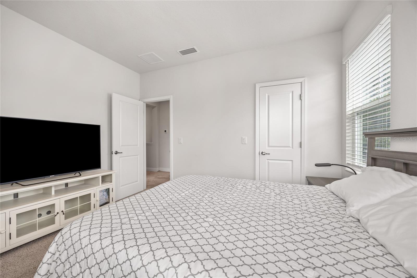 Image 35 of 49 For 3236 19th Street N
