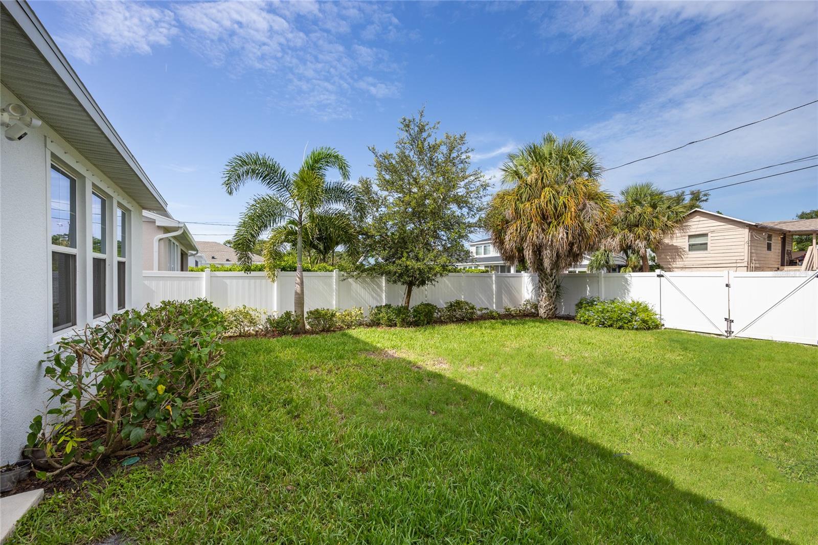Image 45 of 49 For 3236 19th Street N