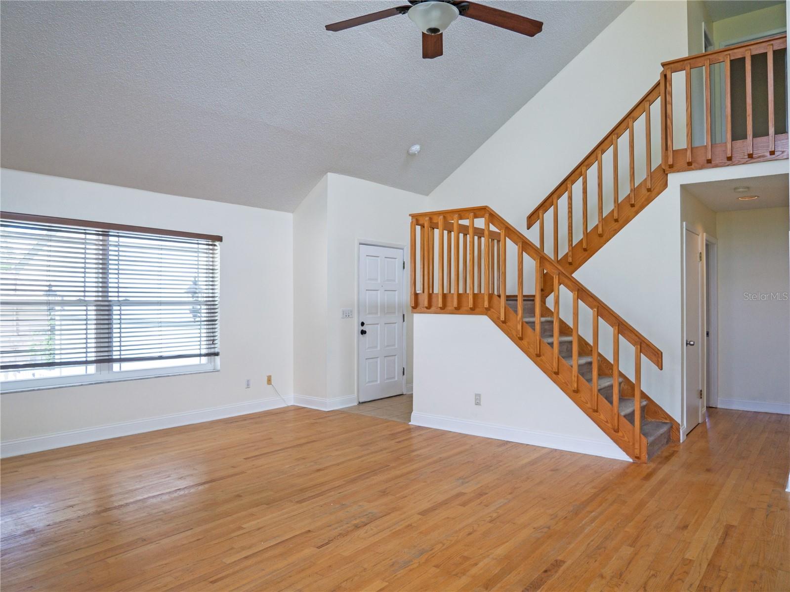 Image 5 of 34 For 8759 Orient Way Ne