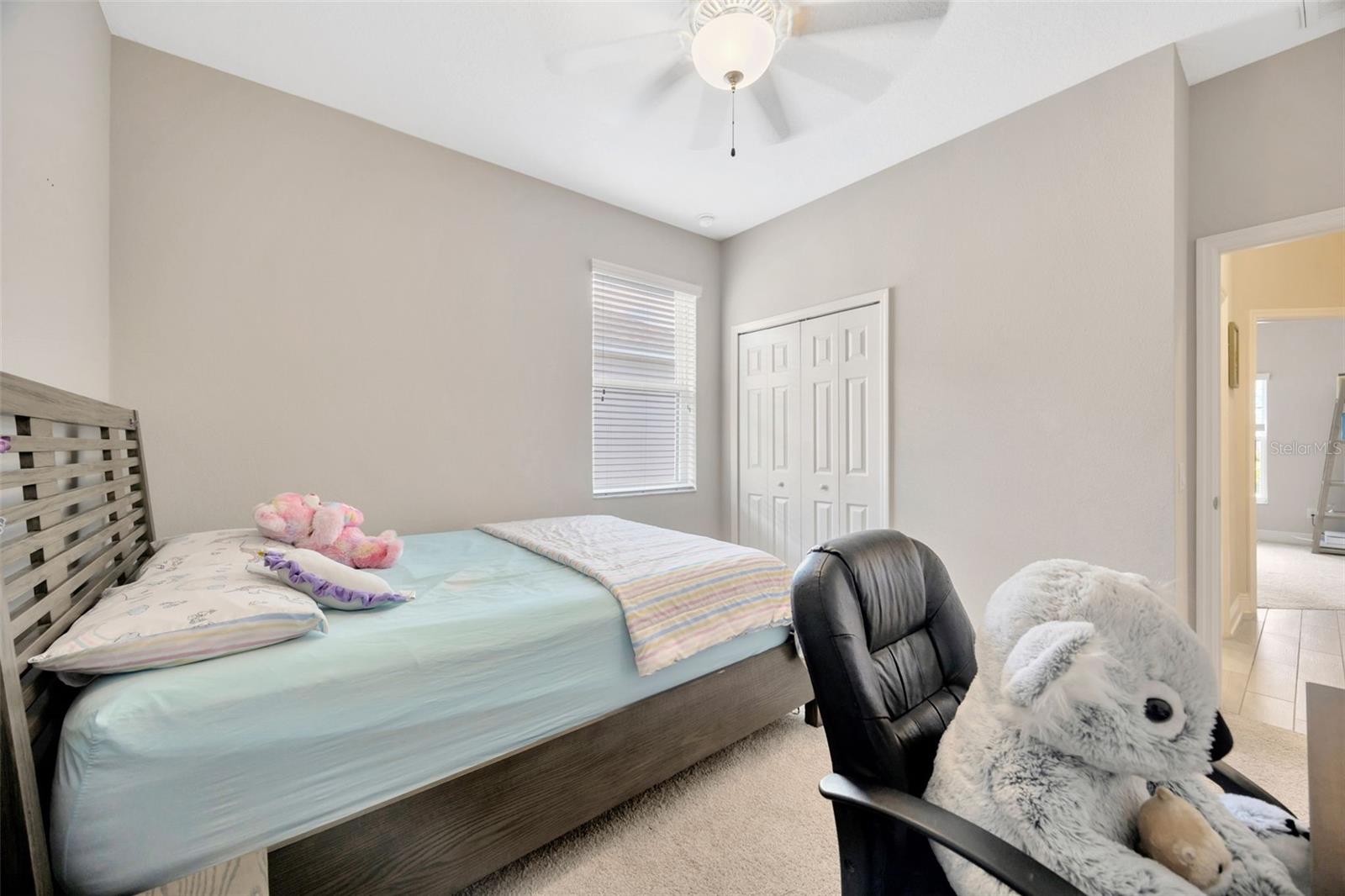Image 20 of 55 For 18125 Roseate Drive