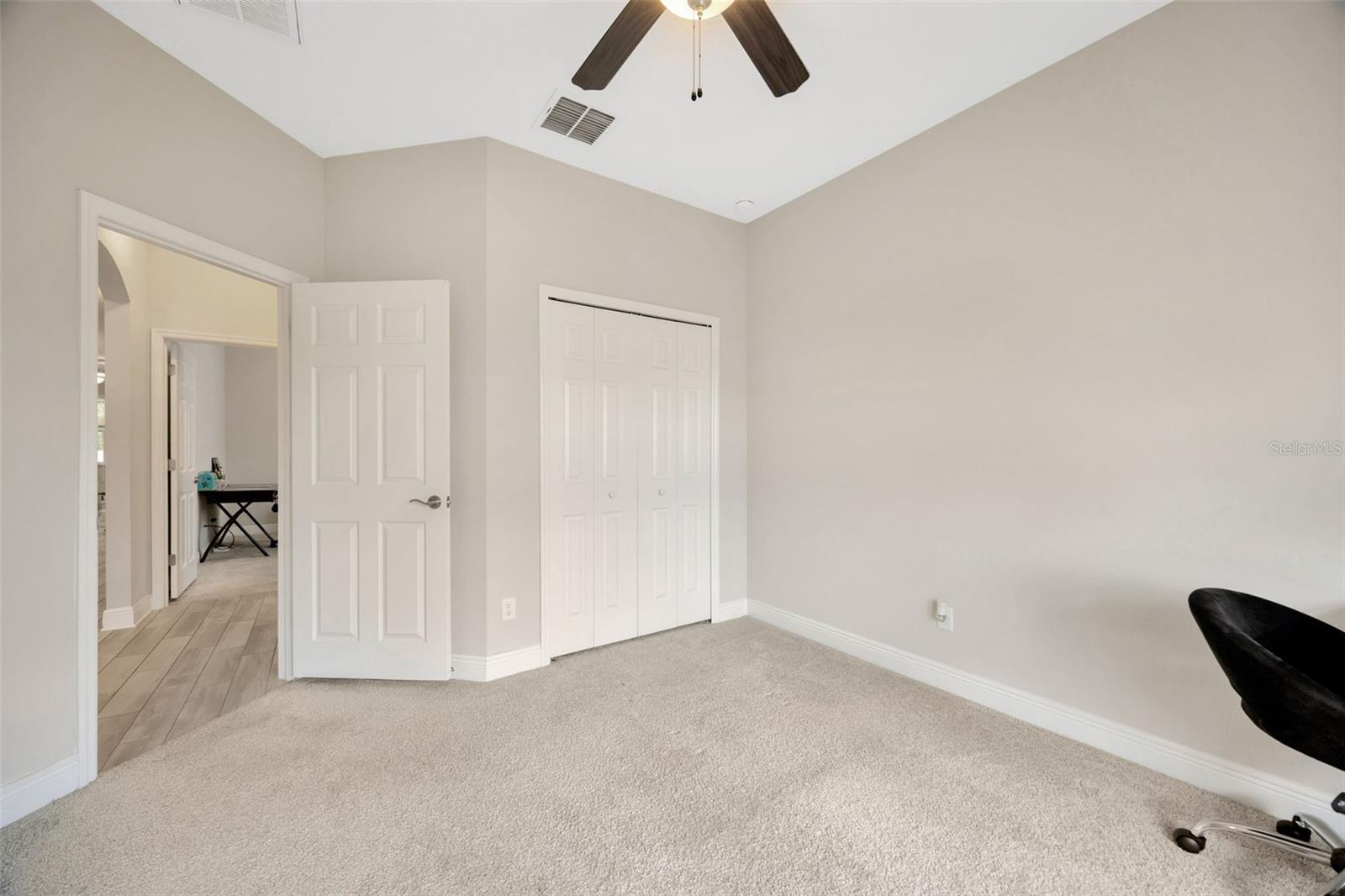 Image 25 of 55 For 18125 Roseate Drive