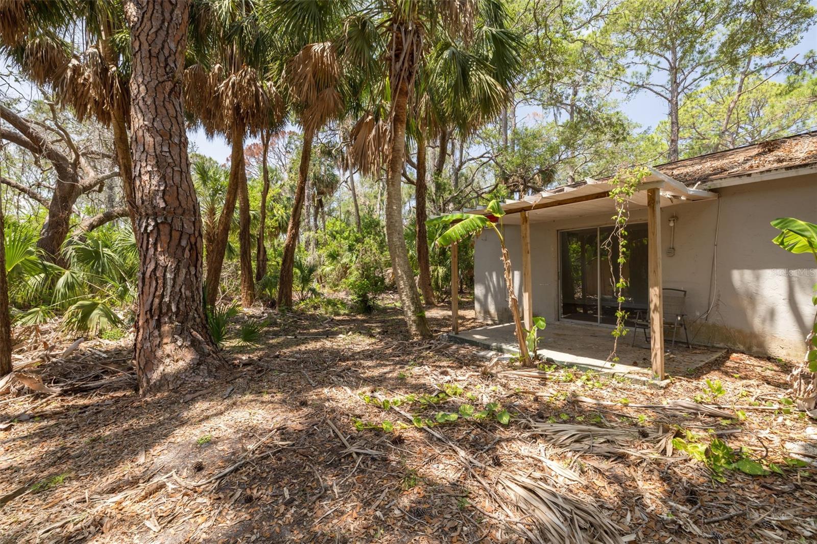 Image 14 of 16 For 7116-7120 Oakwood Drive