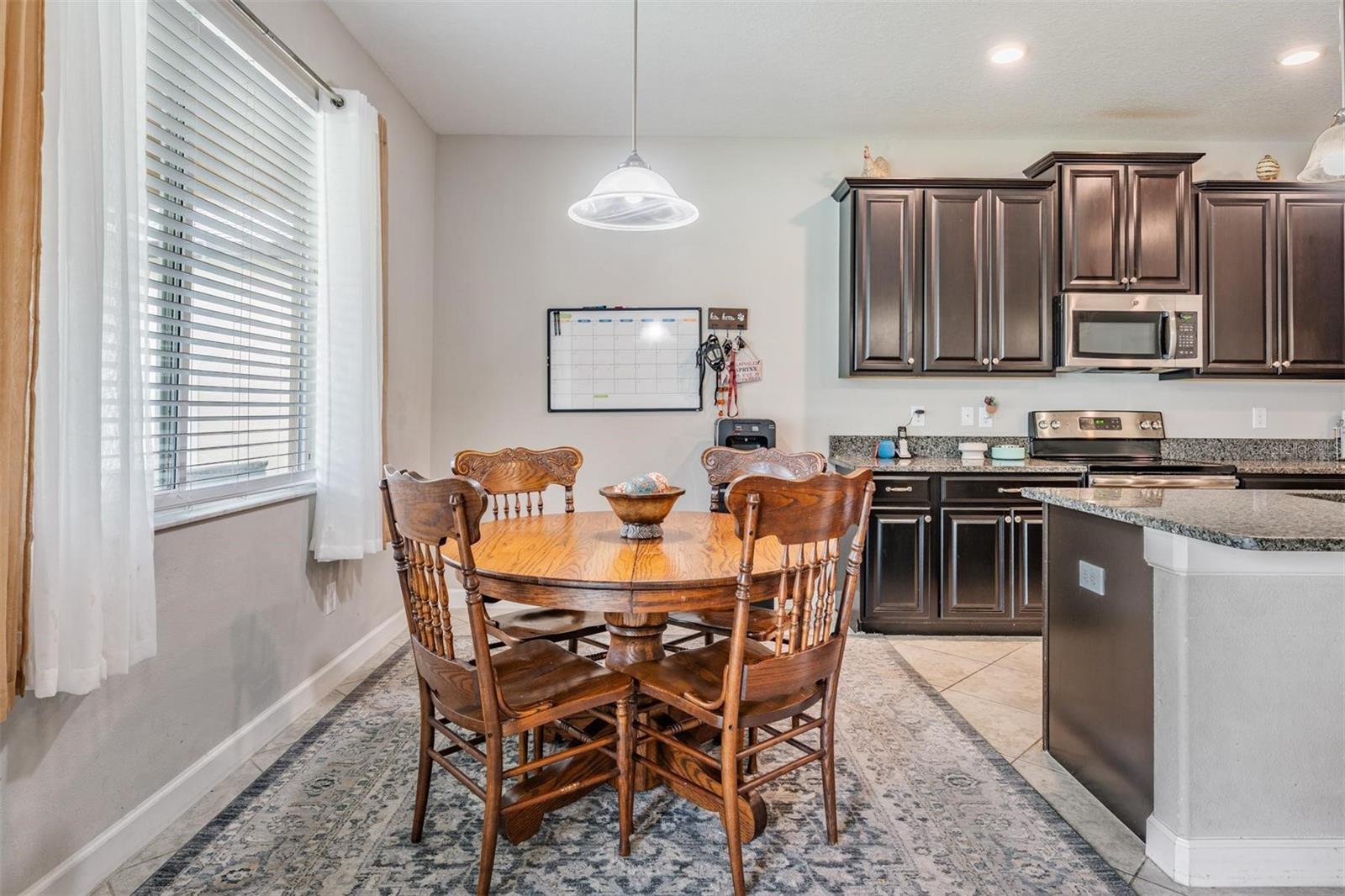 Image 12 of 48 For 4237 Mount Bandon Drive