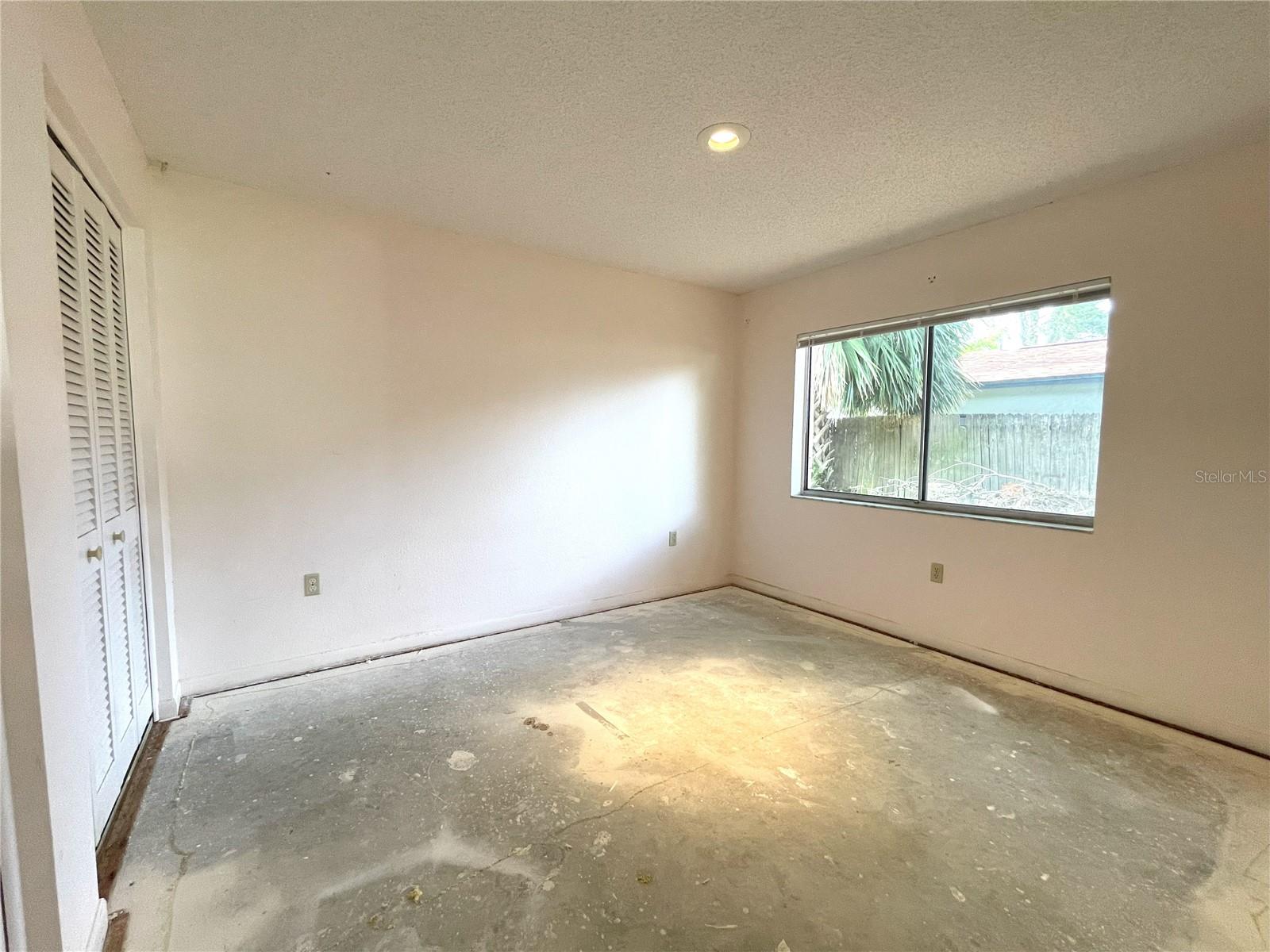 Image 15 of 21 For 9578 121st Street