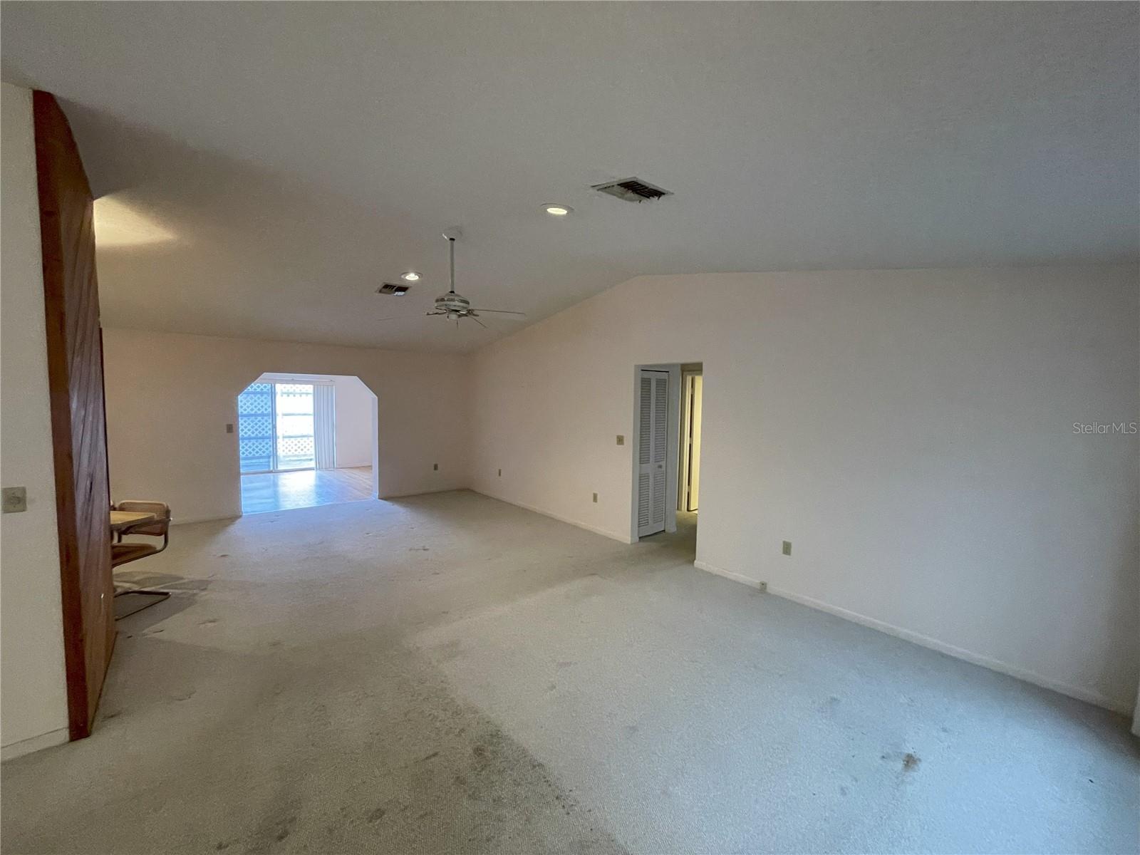 Image 3 of 21 For 9578 121st Street
