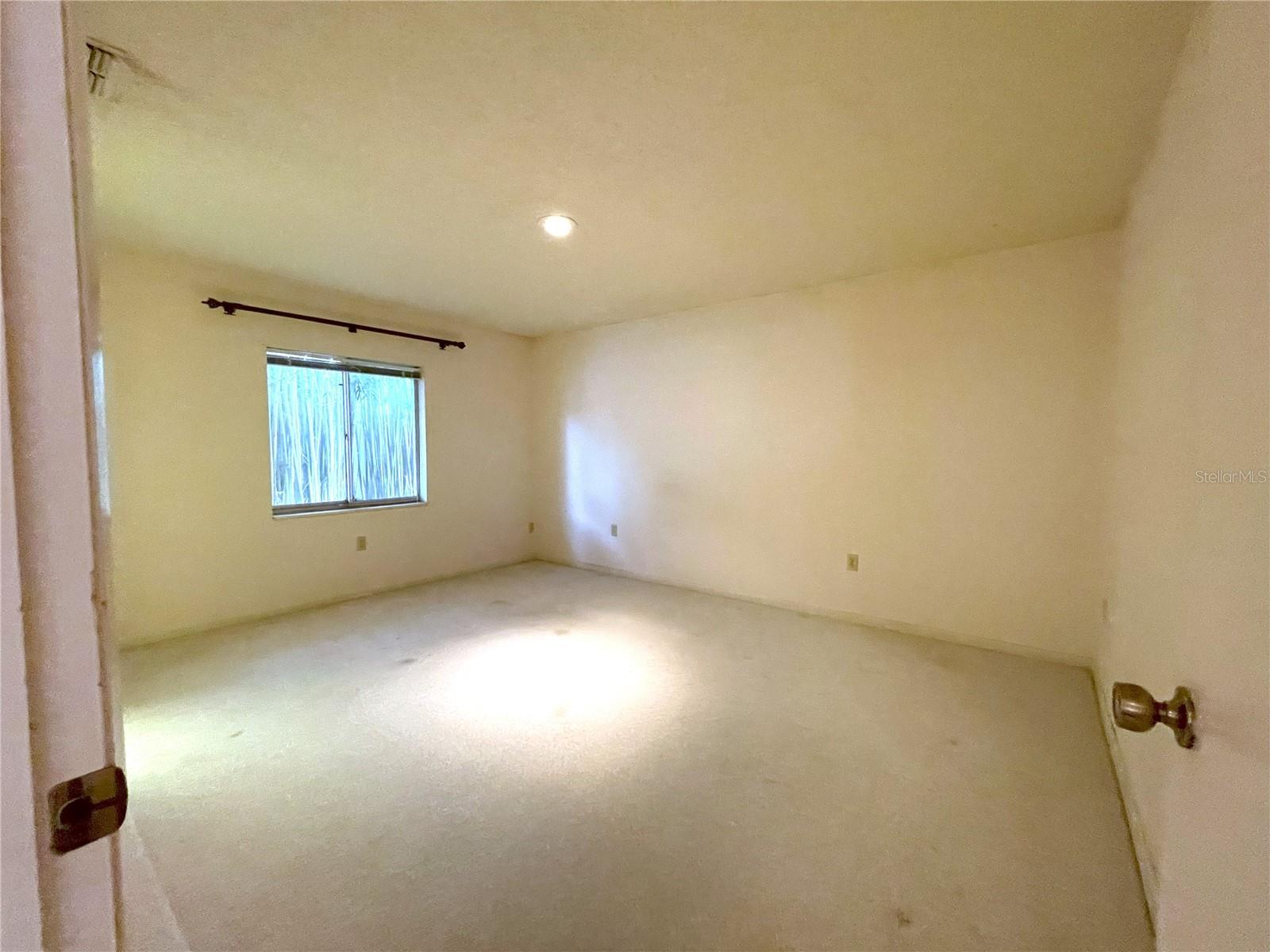 Image 9 of 21 For 9578 121st Street