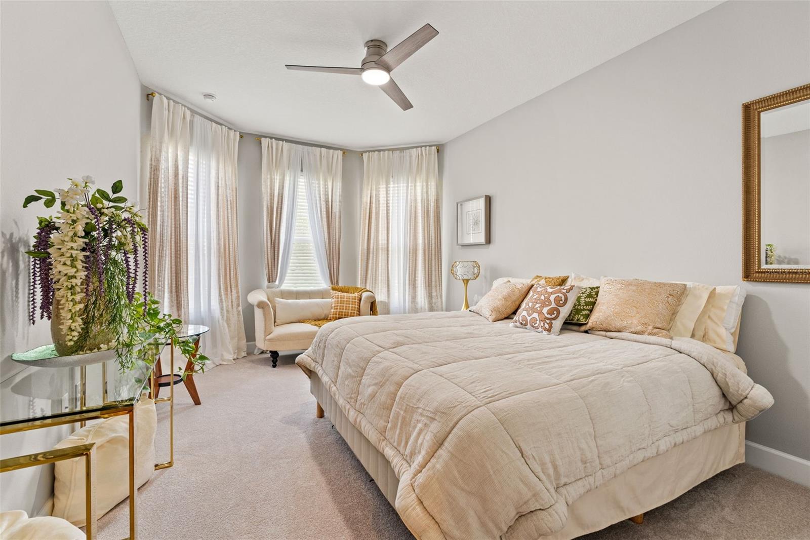 Listing photo id 9 for 4520 Freccia Loop