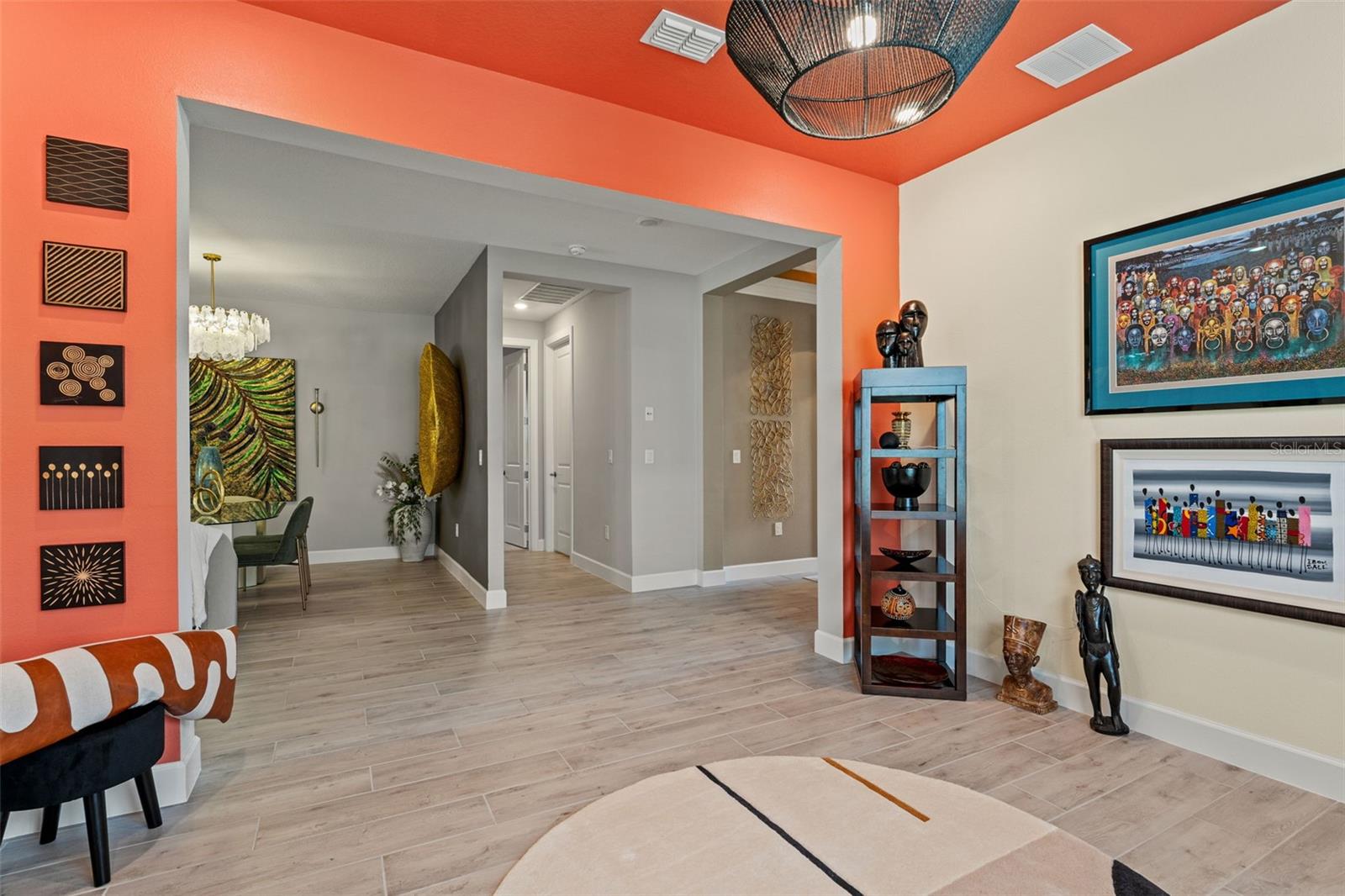Listing photo id 13 for 4520 Freccia Loop