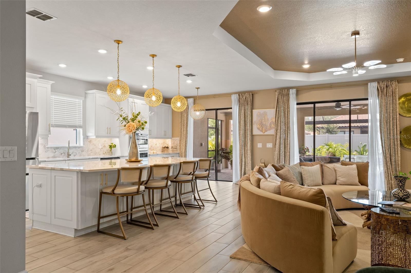 Listing photo id 16 for 4520 Freccia Loop