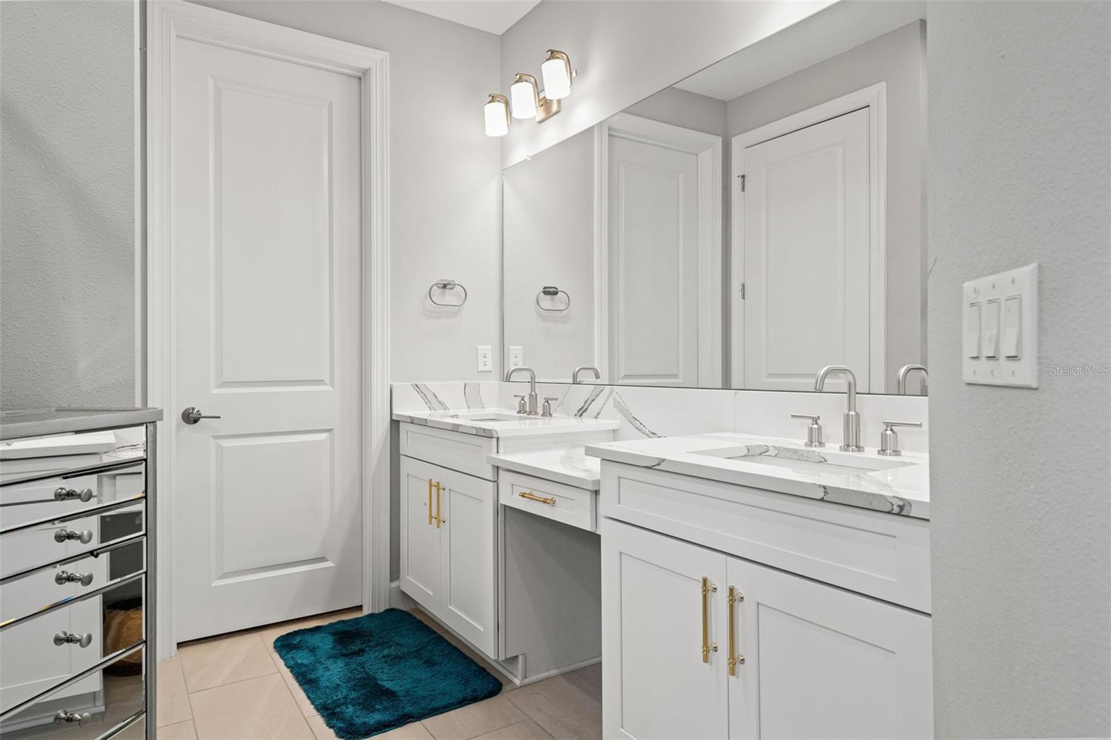 Listing photo id 46 for 4520 Freccia Loop