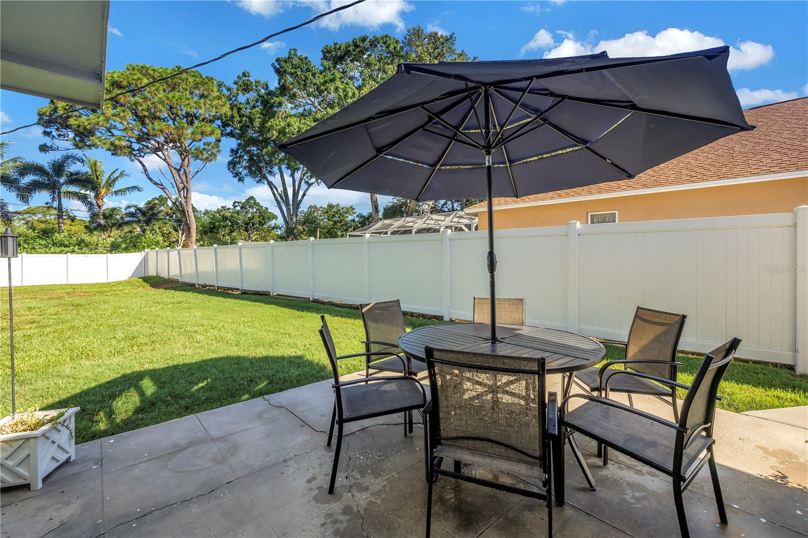 Image 30 of 47 For 2135 Desoto Way S