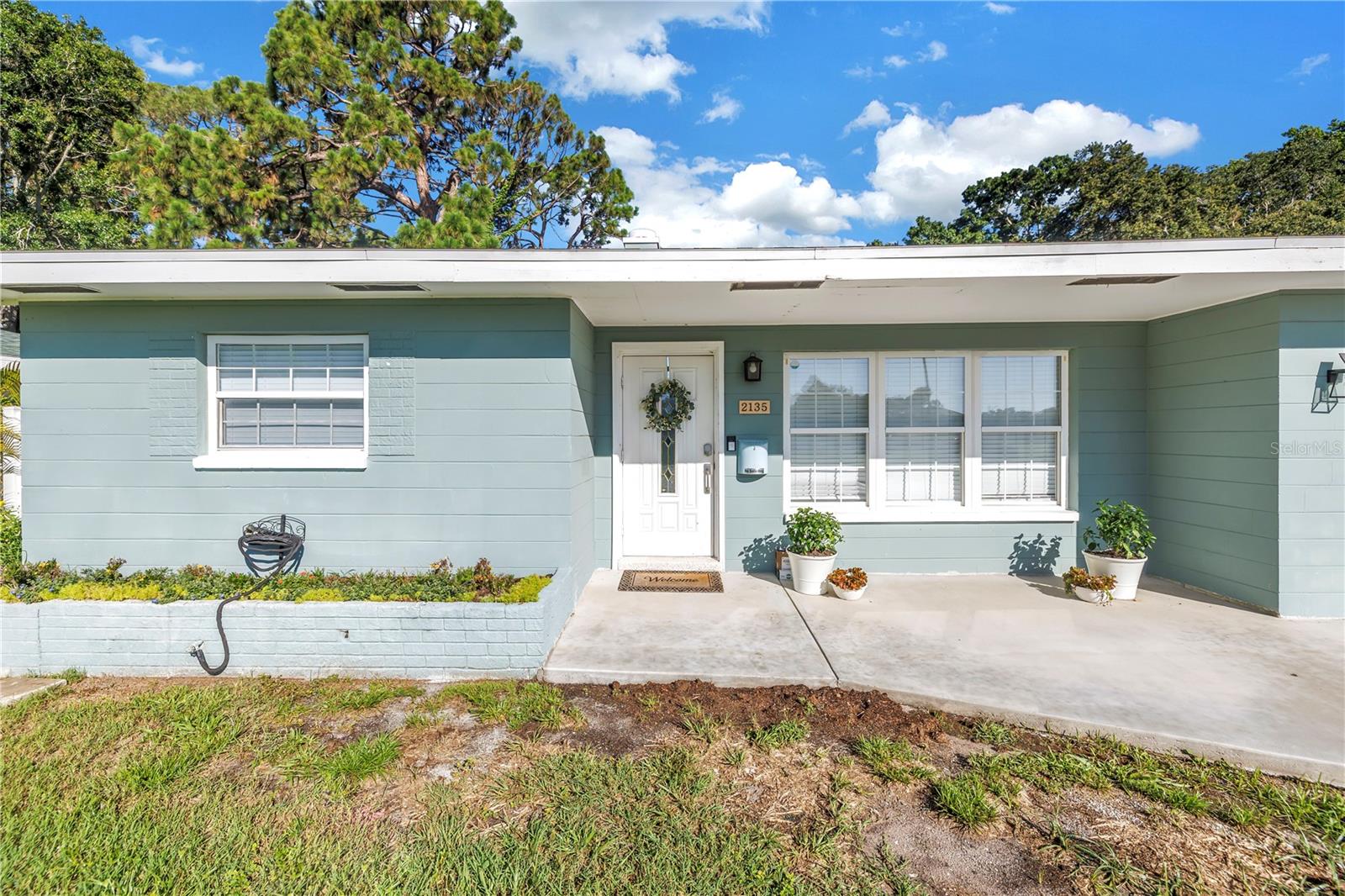 Image 41 of 47 For 2135 Desoto Way S
