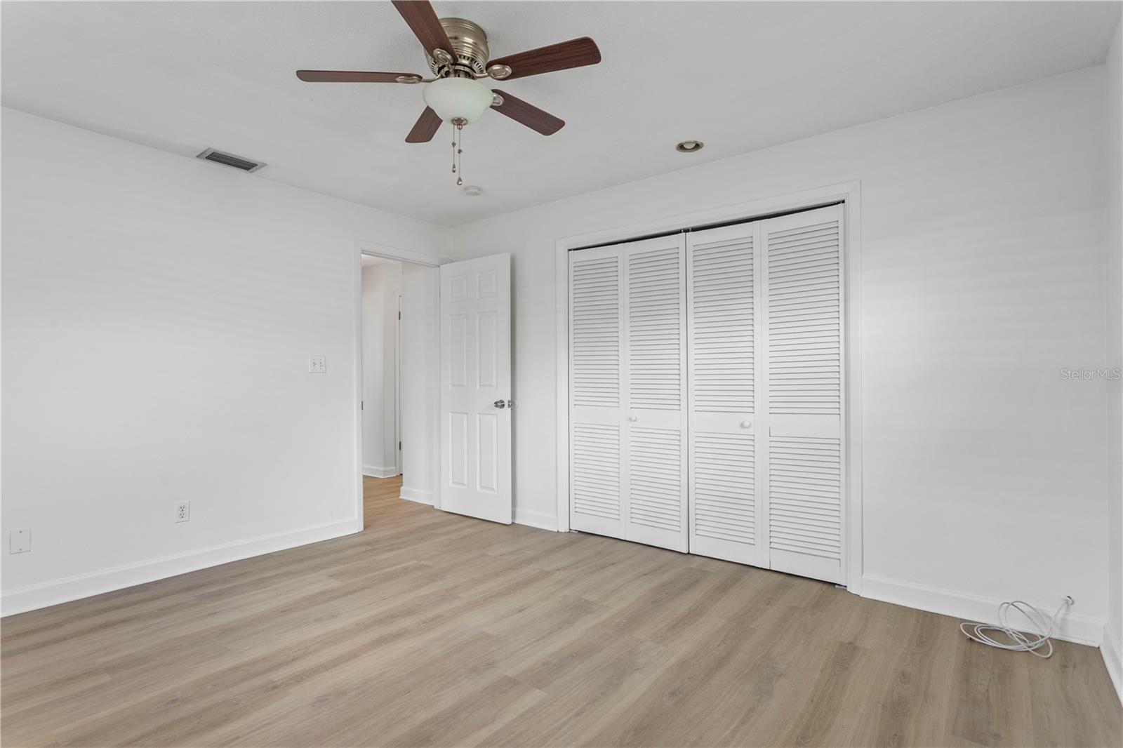 Image 21 of 32 For 11723 67th Avenue