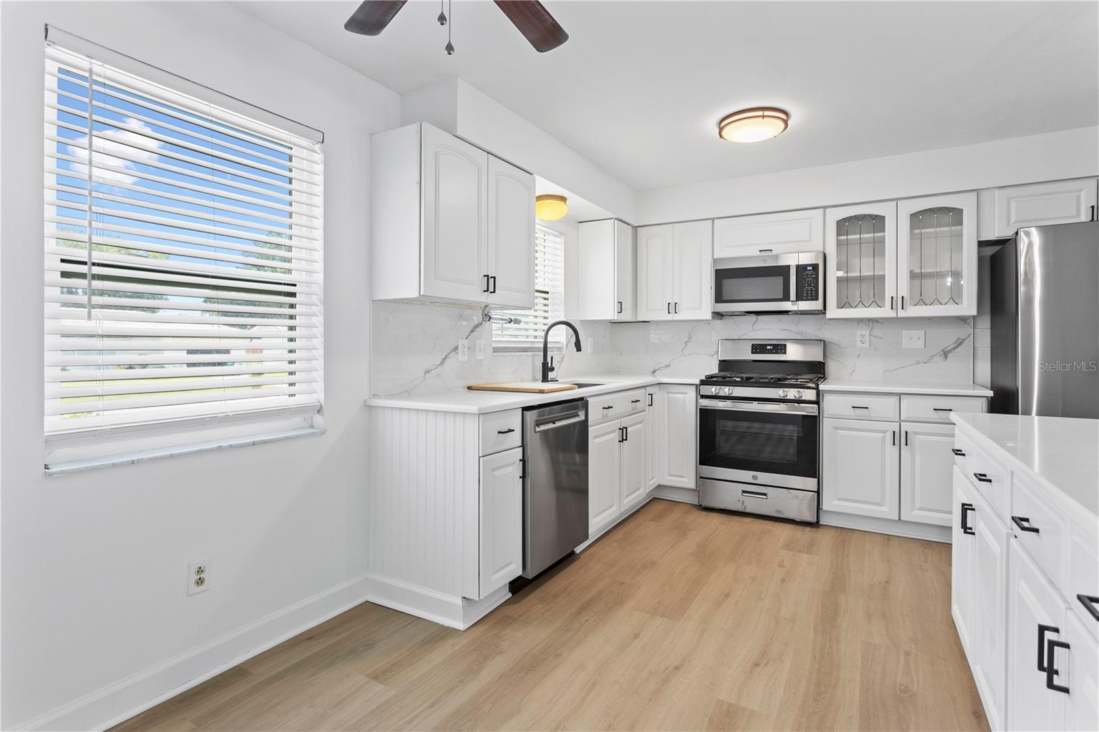 Image 4 of 32 For 11723 67th Avenue