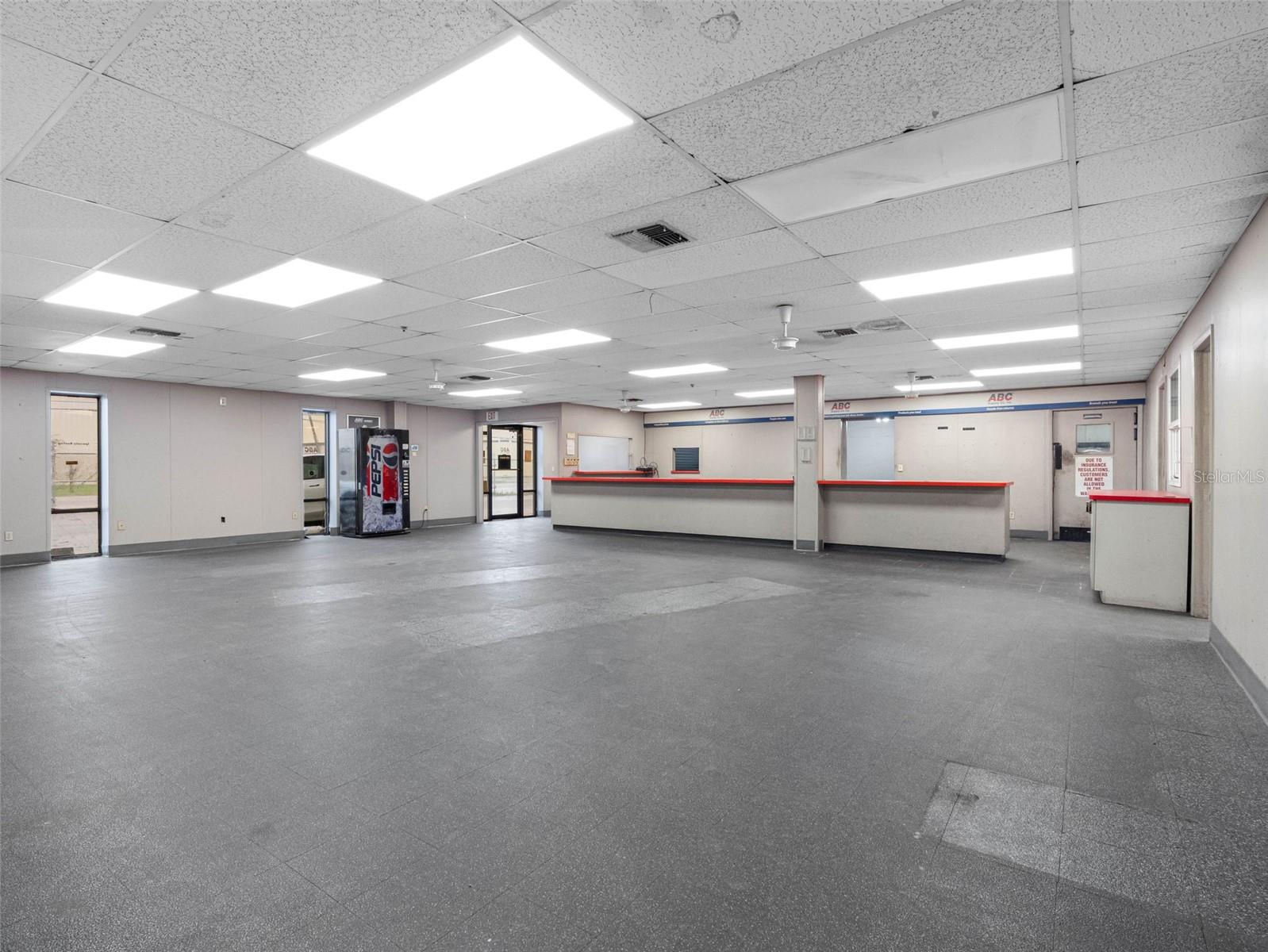 Image 11 of 68 For 4625 122nd Avenue N