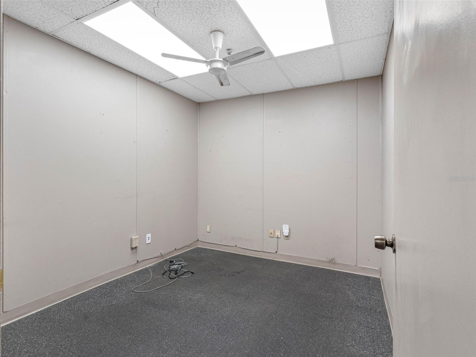 Image 9 of 68 For 4625 122nd Avenue N