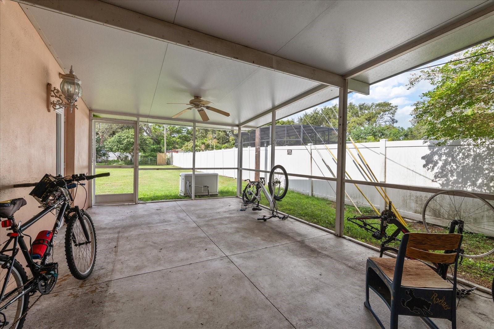 Image 25 of 26 For 1453 Belleair Road
