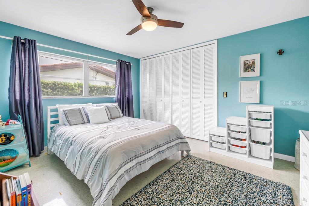 Image 38 of 47 For 1389 High Bluff Drive N