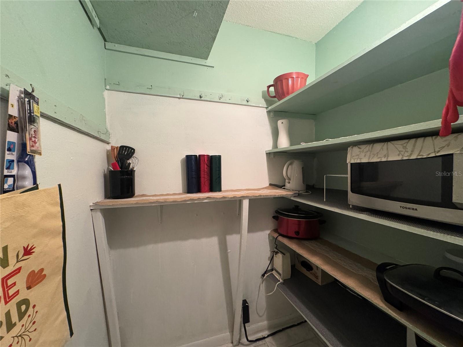 Image 11 of 17 For 1799 Highland Avenue 59