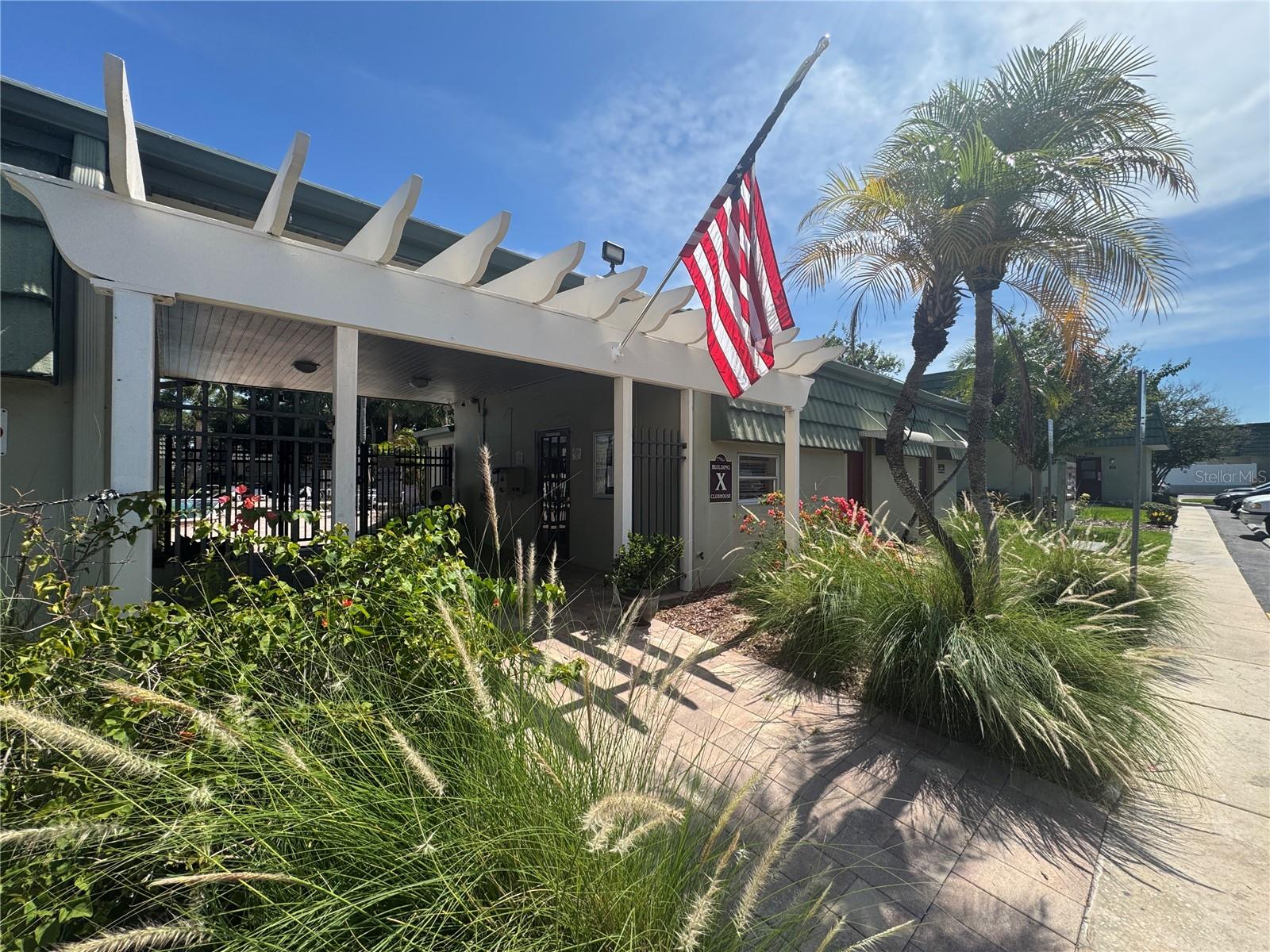 Image 4 of 17 For 1799 Highland Avenue 59