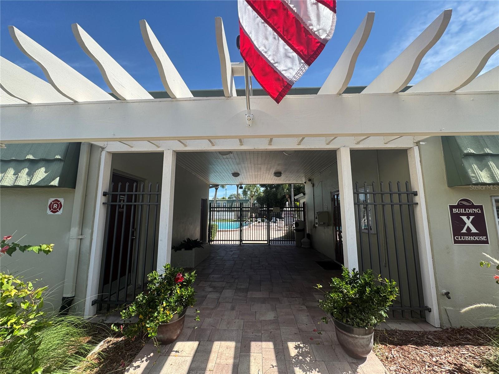 Image 5 of 17 For 1799 Highland Avenue 59