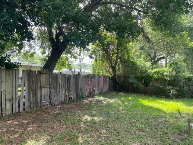 Image 10 of 10 For 7915 Dubois Drive