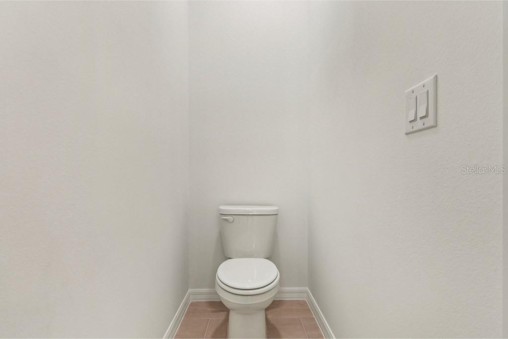 Image 32 of 39 For 2244 Broadbrook Drive