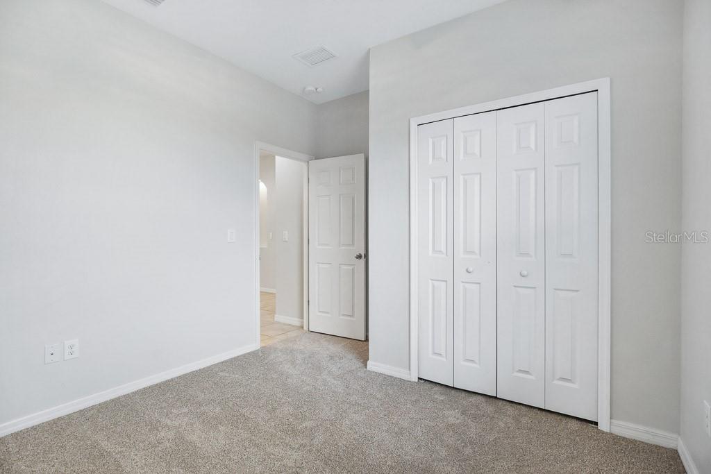 Image 16 of 38 For 13333 Palmera Vista Drive