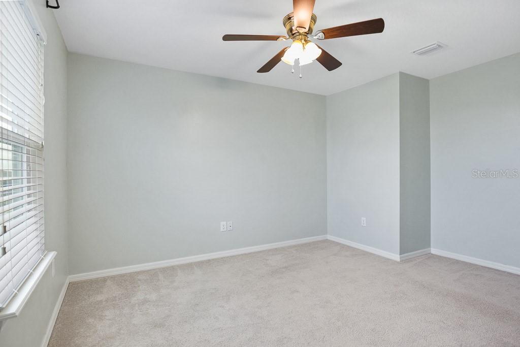 Image 22 of 38 For 13333 Palmera Vista Drive