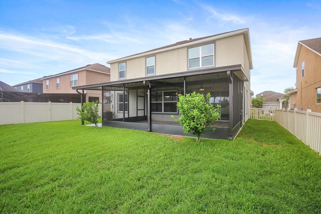 Image 35 of 38 For 13333 Palmera Vista Drive