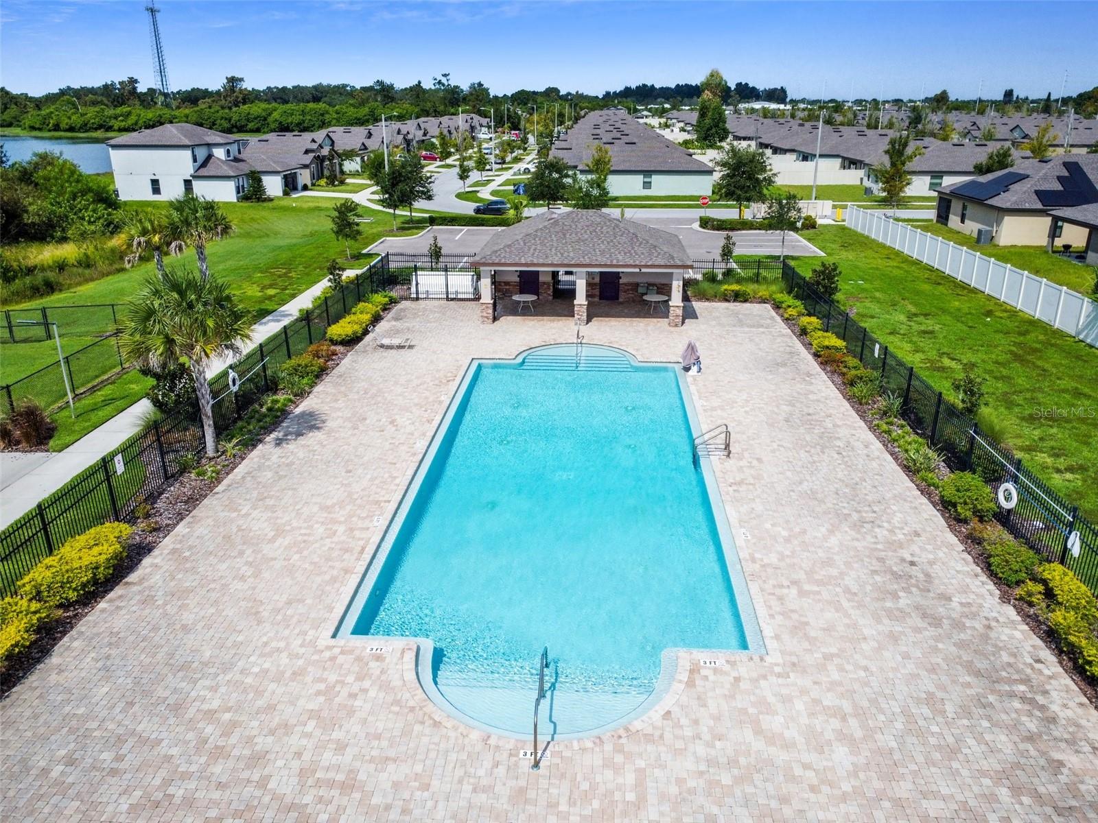 Image 40 of 46 For 1715 Chatham Green Circle