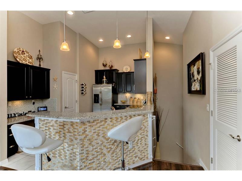 Image 4 of 25 For 7001 Interbay Boulevard 181