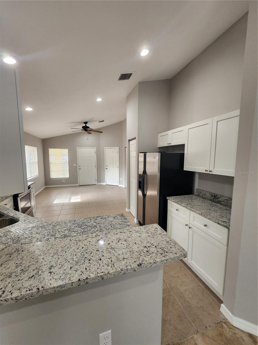 Image 11 of 19 For 3407 Comanche Avenue