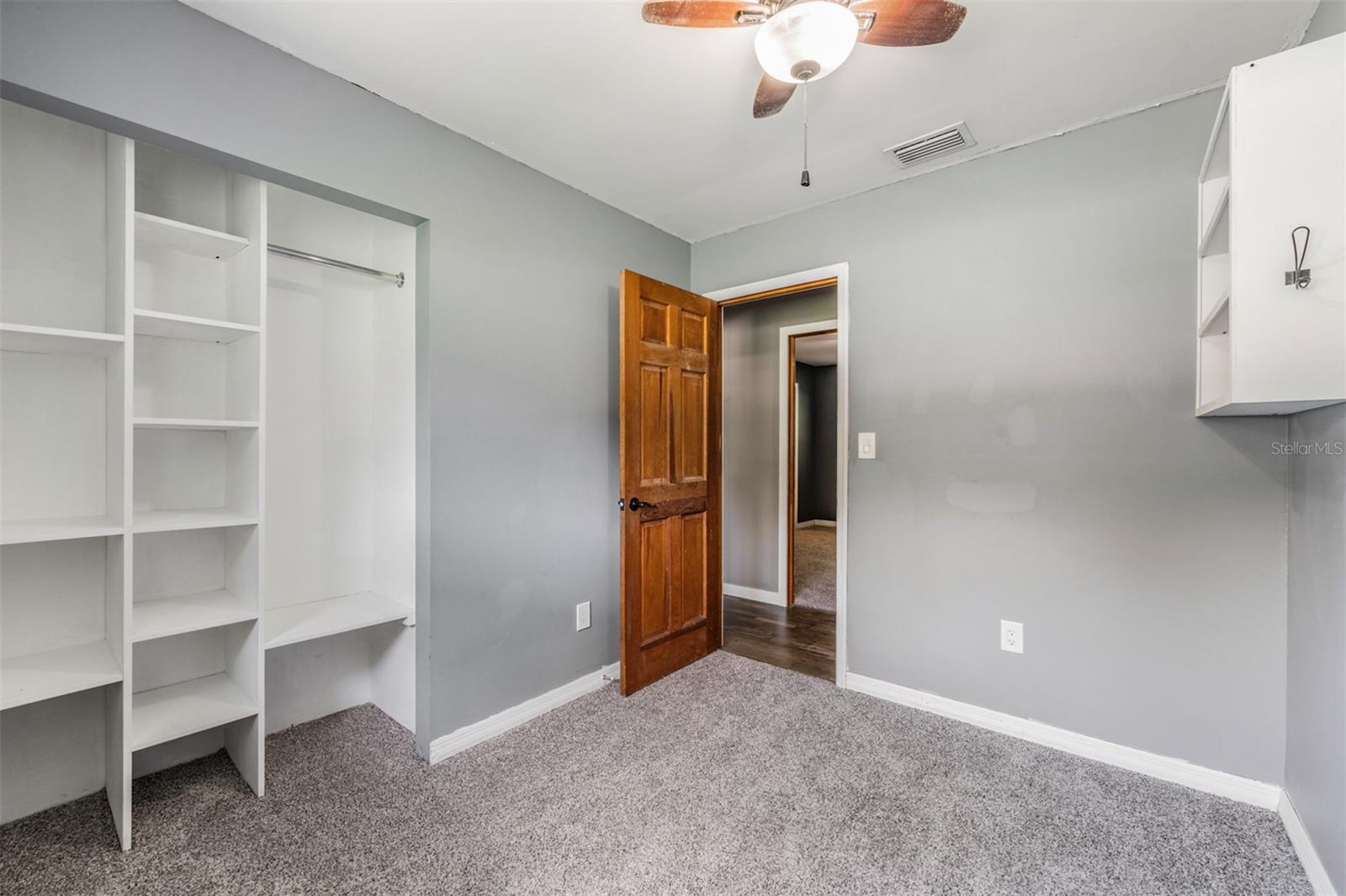 Image 19 of 35 For 2612 Lenna Avenue