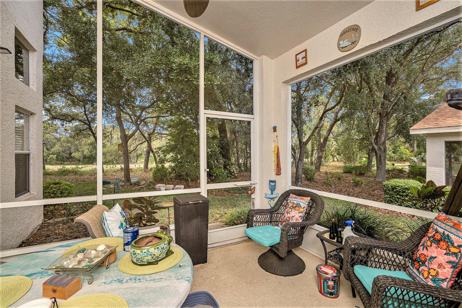 Image 21 of 23 For 371 Quane Avenue