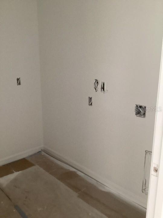 Image 11 of 22 For 2373 Broadbrook Drive