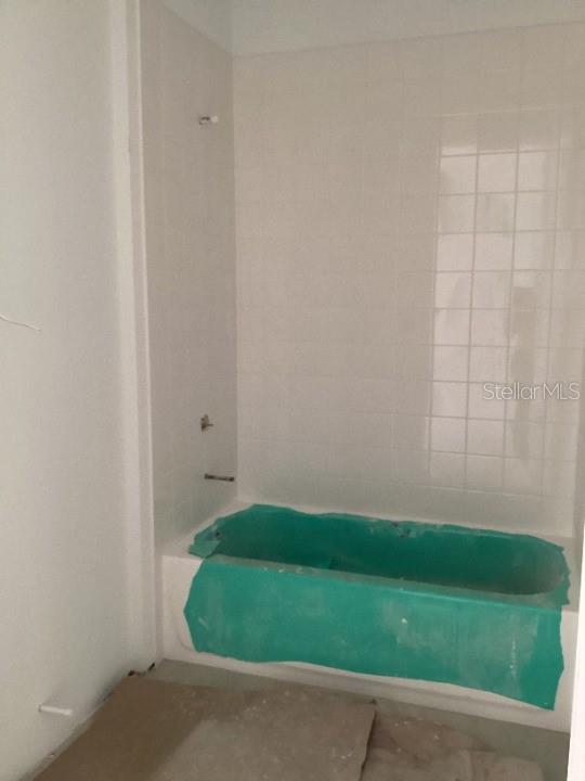 Image 13 of 22 For 2373 Broadbrook Drive