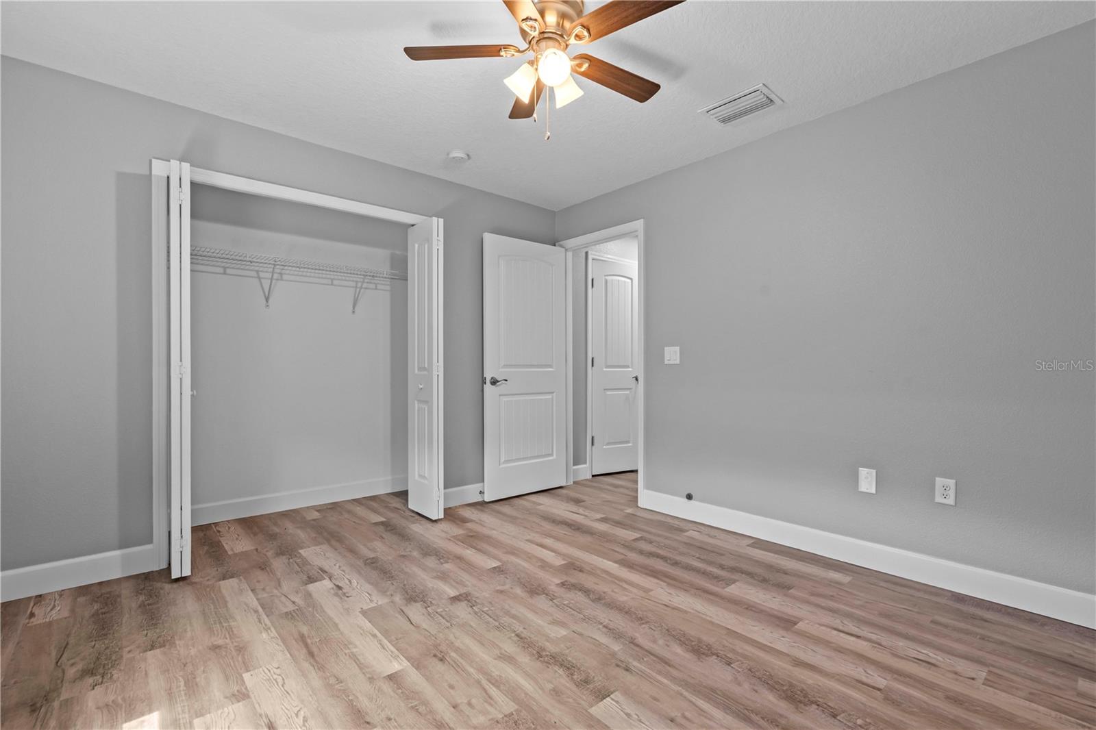 Image 23 of 41 For 6103 Fairway Drive